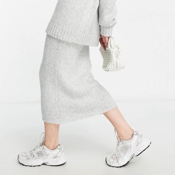 ASOS Grey Sweater Maxi Skirt - Picture 2 of 4